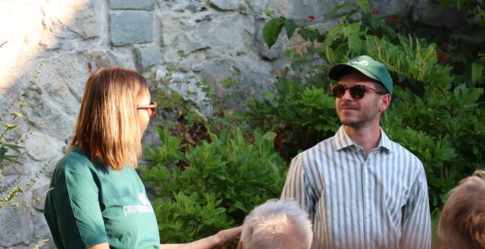 Anita von Däniken (Pro Natura) im Gespräch mit Albert Mayinger, BONJOUR NATURE Naturgartenberater.