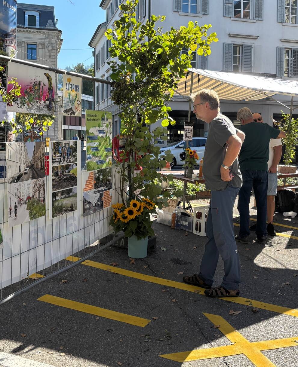 Stand von Pro Natura Zug am PARK(ing) Day 2025